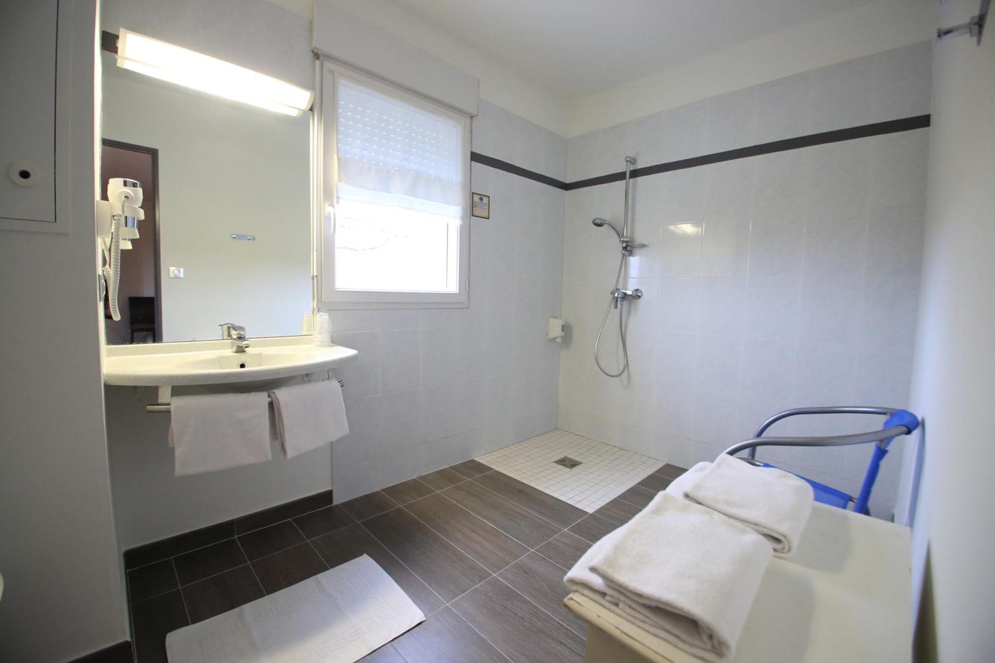 Hotel Kyriad Brive Ouest Εξωτερικό φωτογραφία