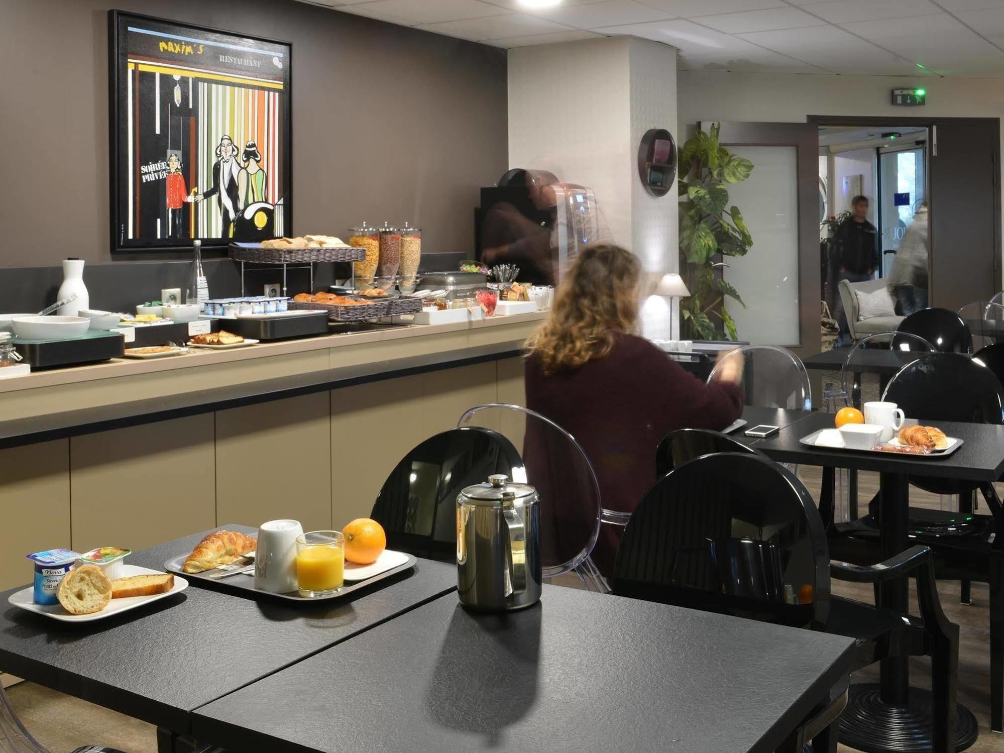 Hotel Kyriad Brive Ouest Εξωτερικό φωτογραφία